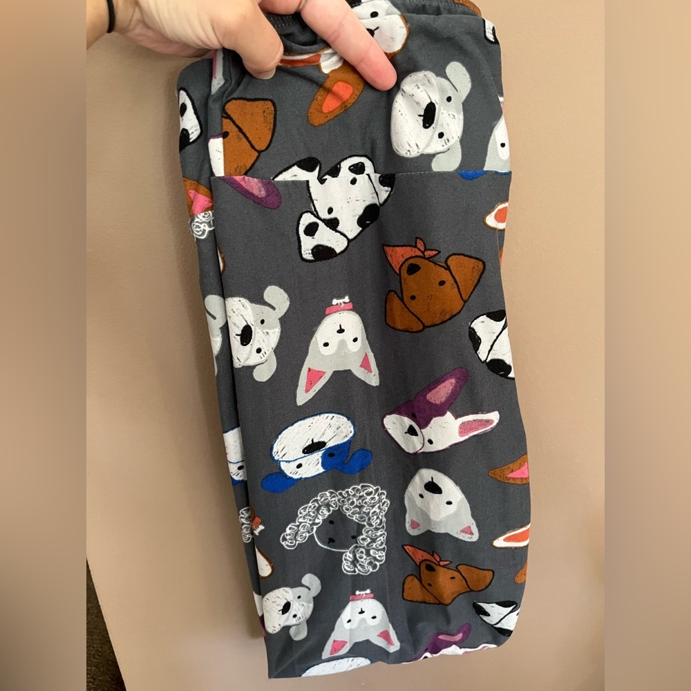 LuLaRoe Dog Print leggings